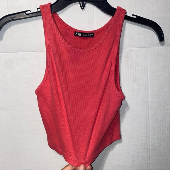 ZARA HOT PINK RIBBED SLEEVELESS CROP TOP - Picture 1 of 2
